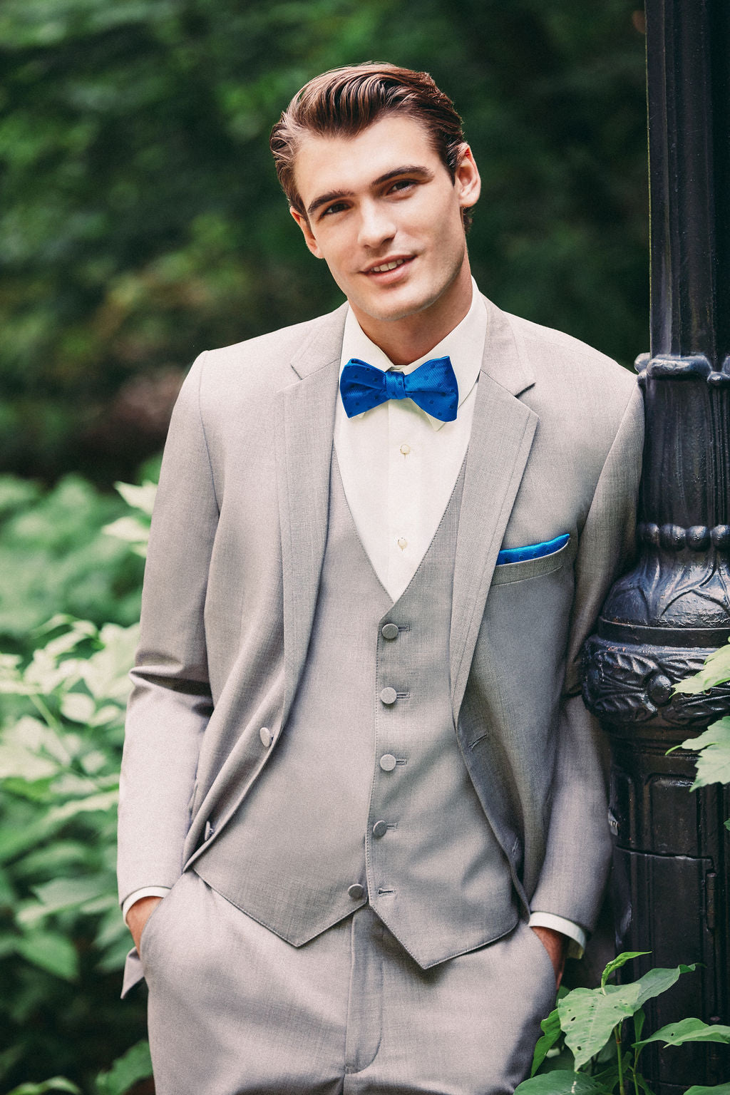 grey tux with royal blue dress Gorgeous blue dress with gray tux